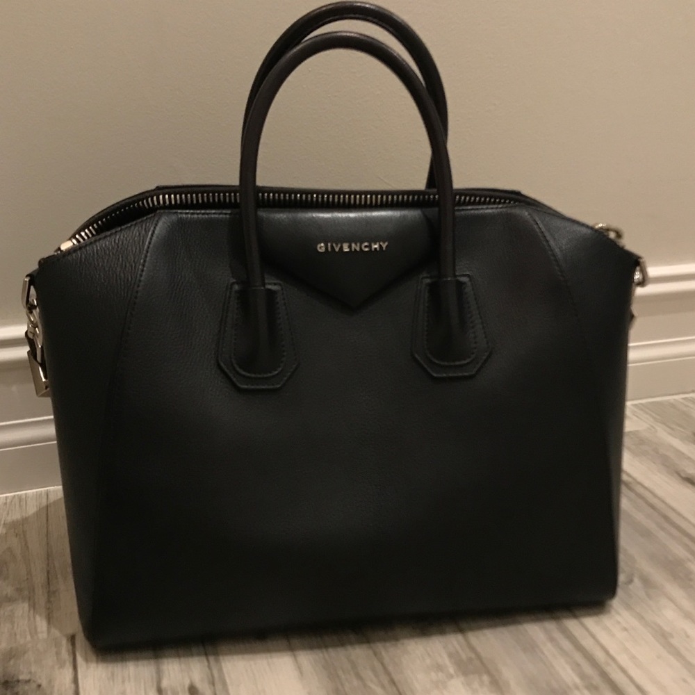 Givenchy Antigona bag